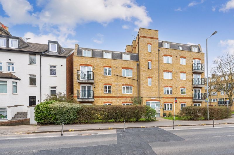 IVY GATE- click for photo gallery